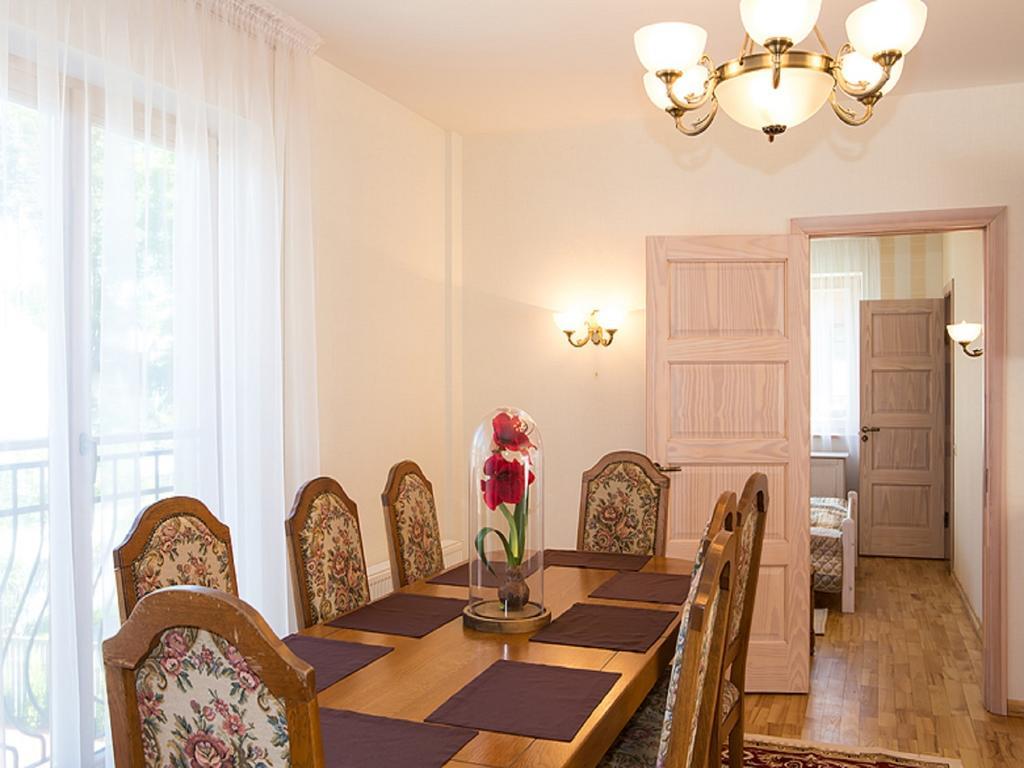 Aparte Lux Jūrkalne Oda fotoğraf